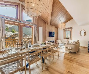 350 meters from the ski slopes, from 1,834/week